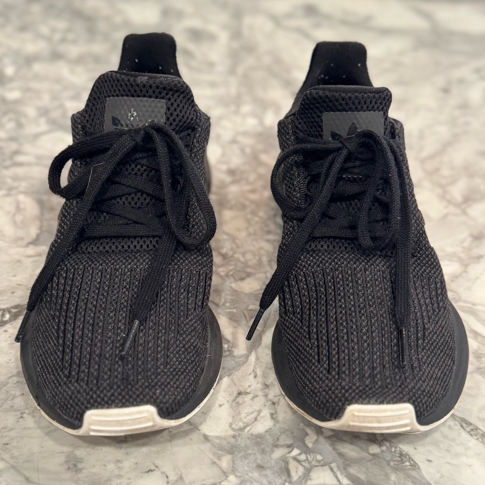 Adidas Swift Run 1.0 Knit Sneakers